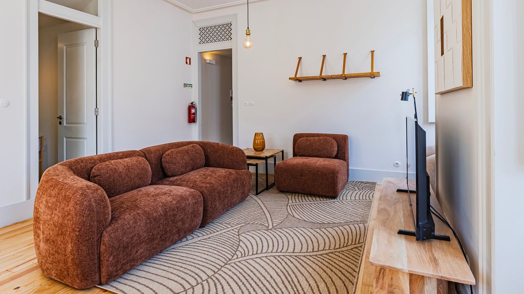 Downtown 2BR in Santa Justa by LovelyStay