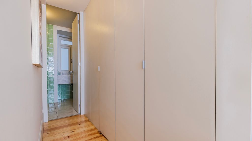 Downtown 2BR in Santa Justa by LovelyStay