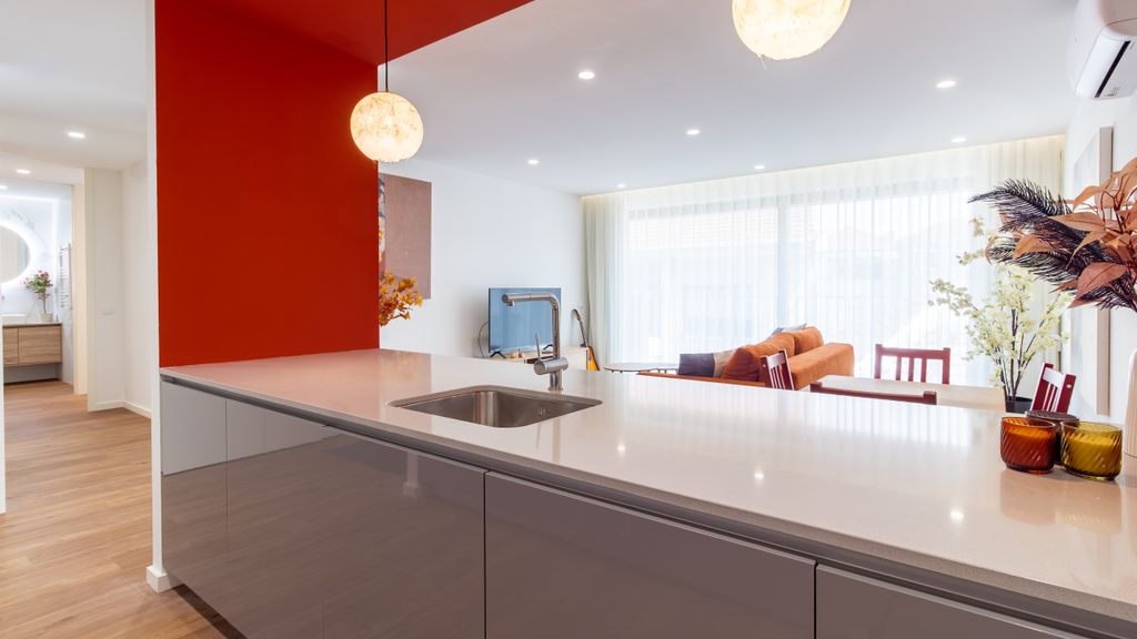 Soft Lines | Polacos Residence Apt Q by LovelyStay