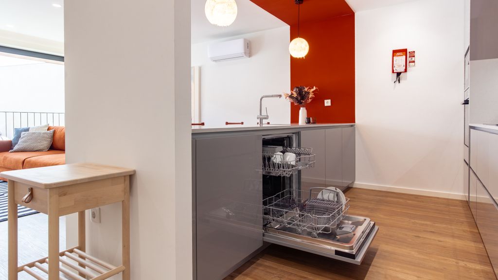 Soft Lines | Polacos Residence Apt Q by LovelyStay