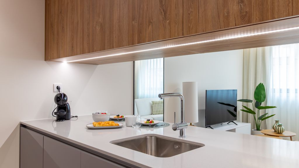 Polacos Residence | 1BR | Apt F by LovelyStay