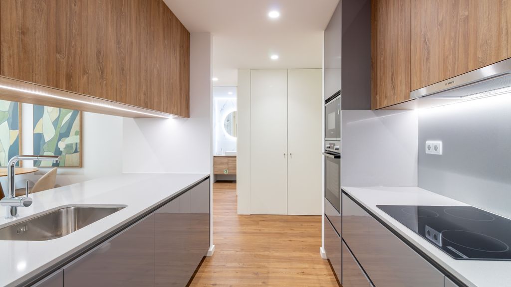 Polacos Residence | 1BR | Apt F by LovelyStay