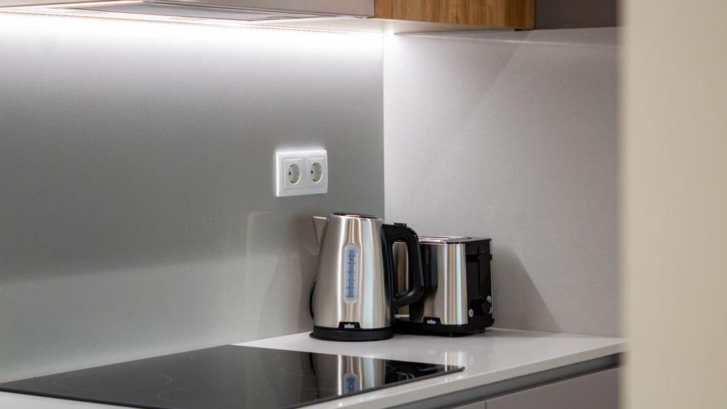 Polacos Residence | 1BR | Apt F by LovelyStay