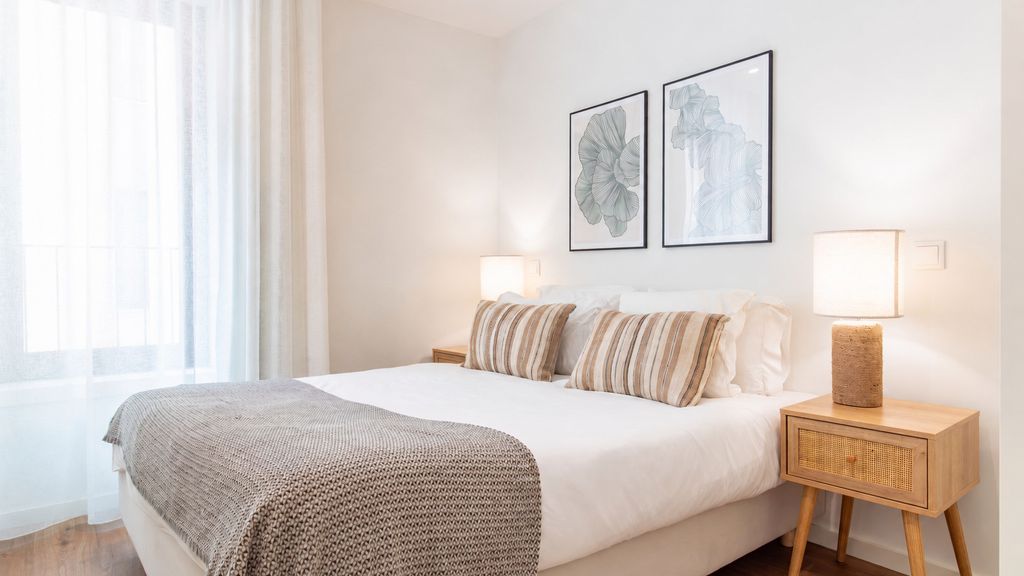 Polacos Residence | 2BR | Apt H by LovelyStay