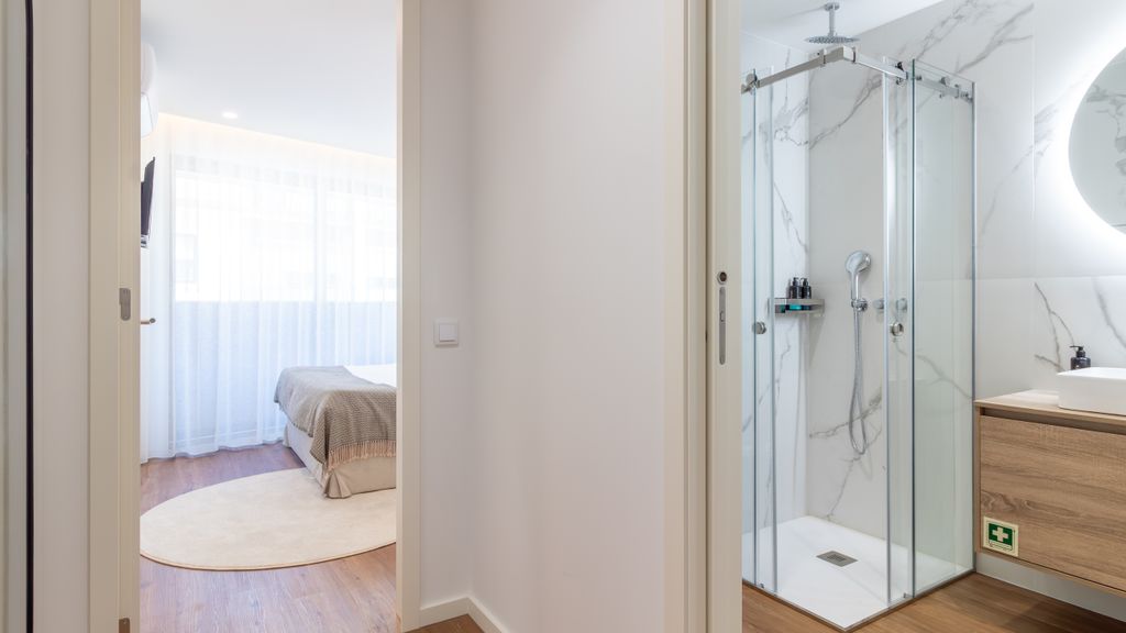 Polacos Residence | 2BR | Apt J by LovelyStay