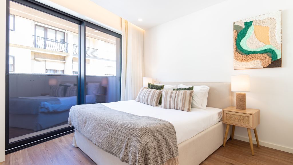 Polacos Residence | 2BR | Apt J by LovelyStay