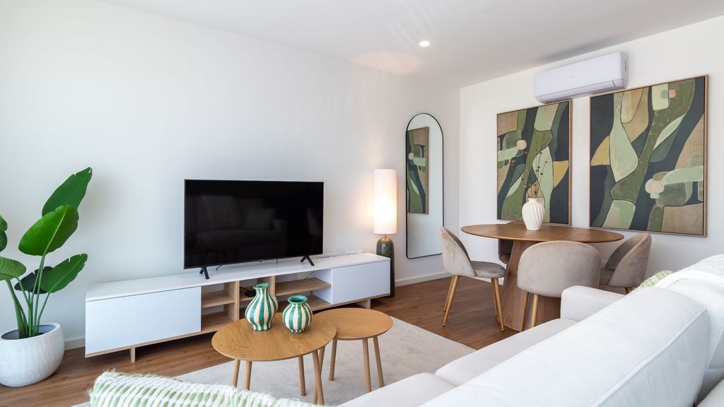 Polacos Residence | 1BR | Apt Y by LovelyStay