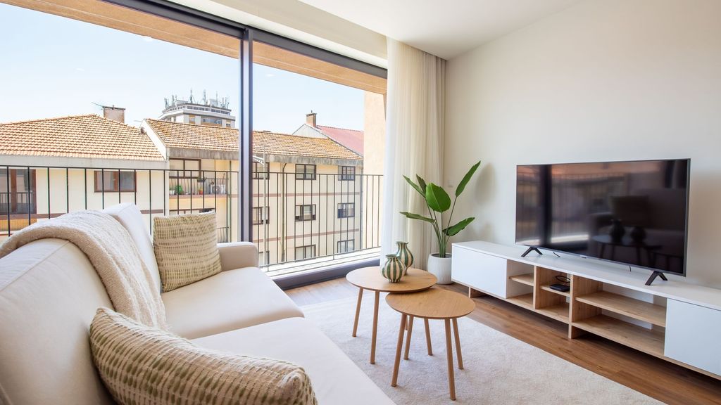 Polacos Residence | 1BR | Apt Y by LovelyStay