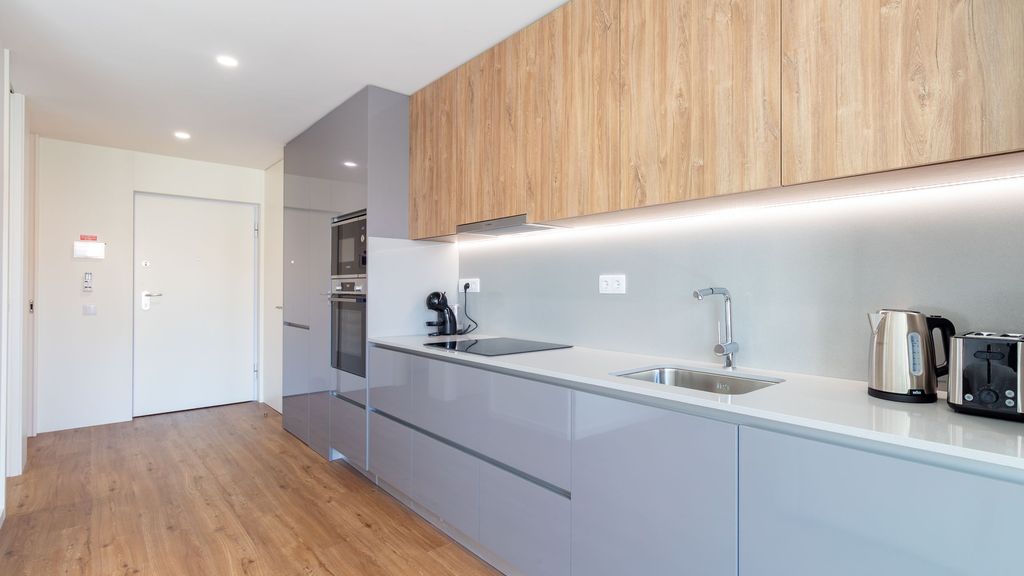 Polacos Residence | 1BR | Apt Y by LovelyStay