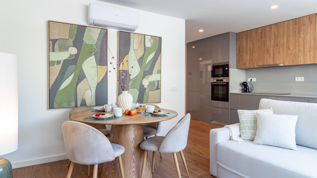 Polacos Residence | 1BR | Apt D by LovelyStay