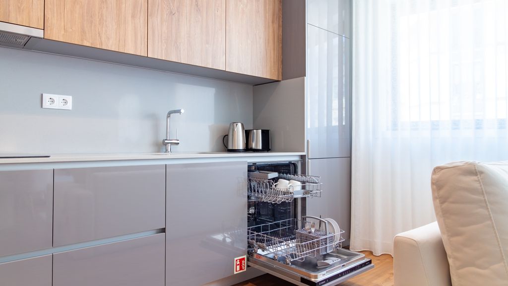 Polacos Residence | 1BR | Apt D by LovelyStay