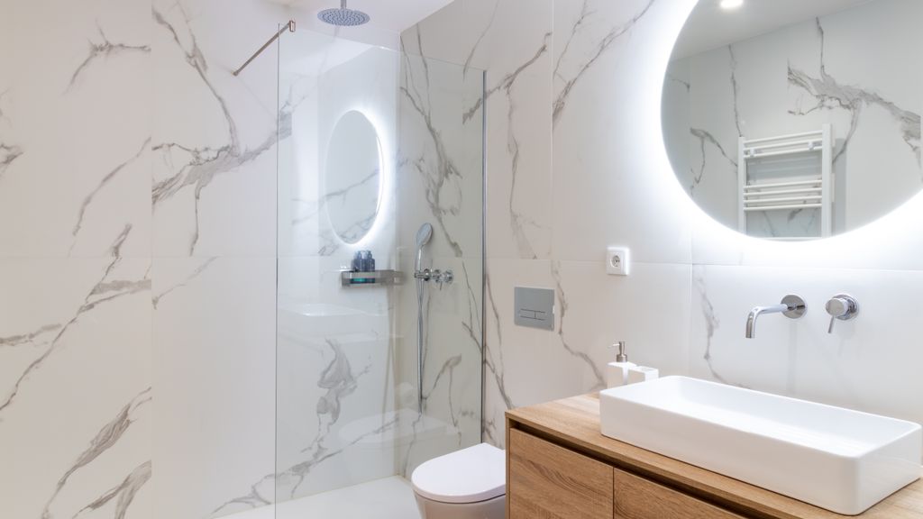 Polacos Residence | 1BR | Apt U by LovelyStay