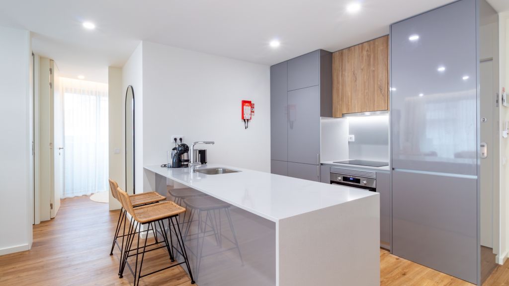 Polacos Residence | 1BR | Apt U by LovelyStay