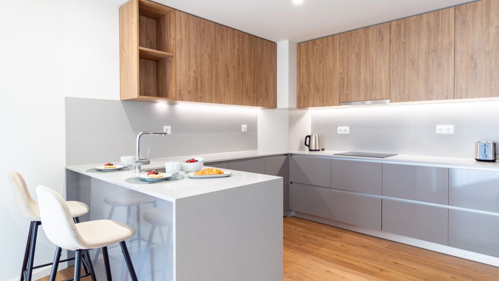 Polacos Residence | 2BR | Apt S by LovelyStay