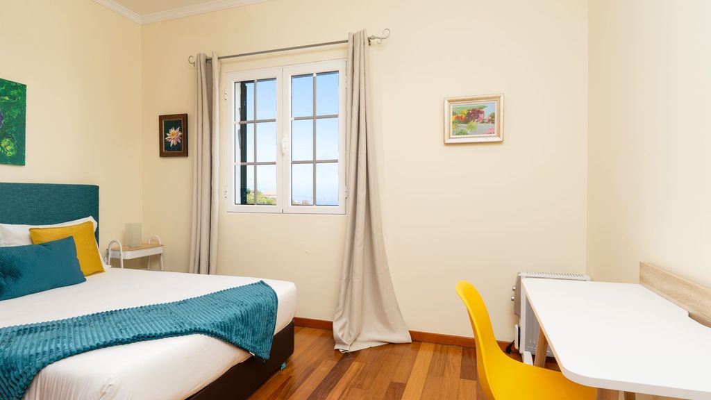 Desertas Vista Casa by LovelyStay