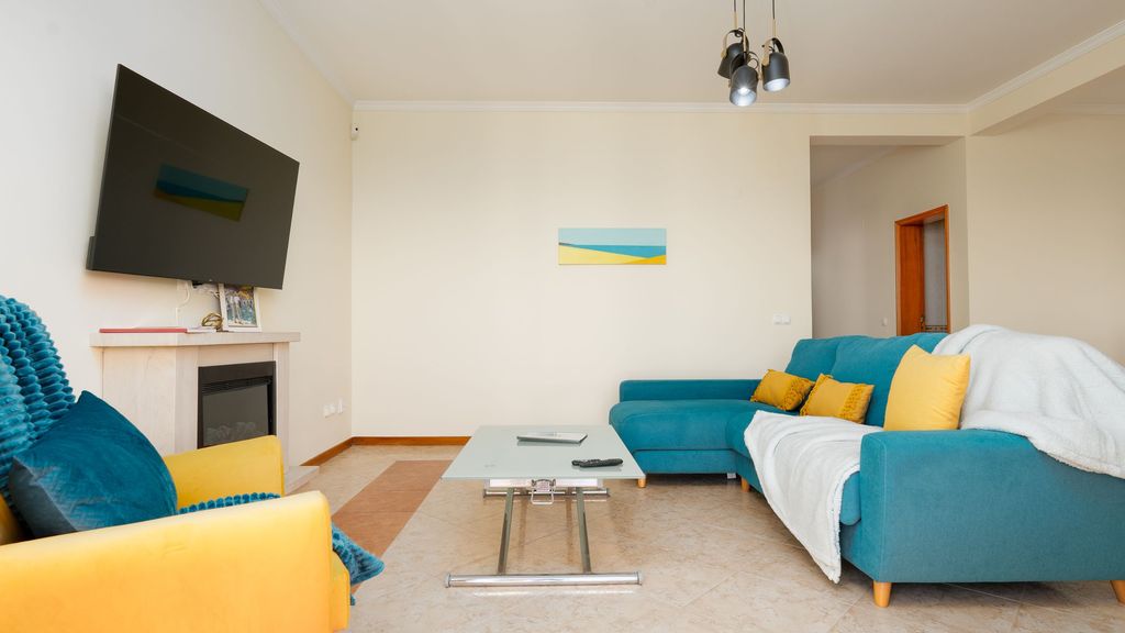Desertas Vista Casa by LovelyStay