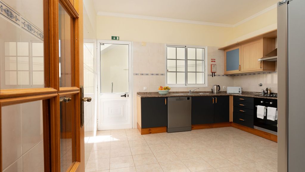 Desertas Vista Casa by LovelyStay
