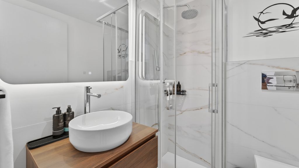 LUXEN 7
