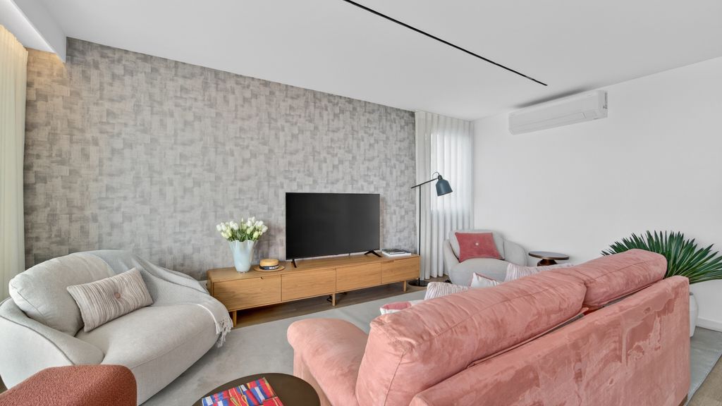 LUXEN 7