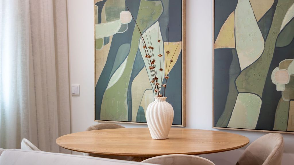 Polacos Residence | 1BR | Apt AA by LovelyStay