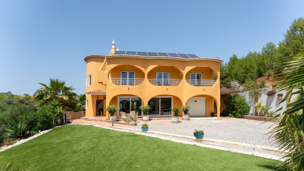 Villa Camaleão