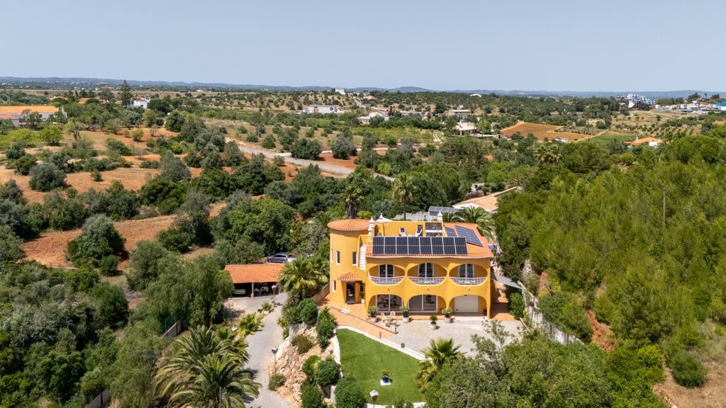 Villa Camaleão