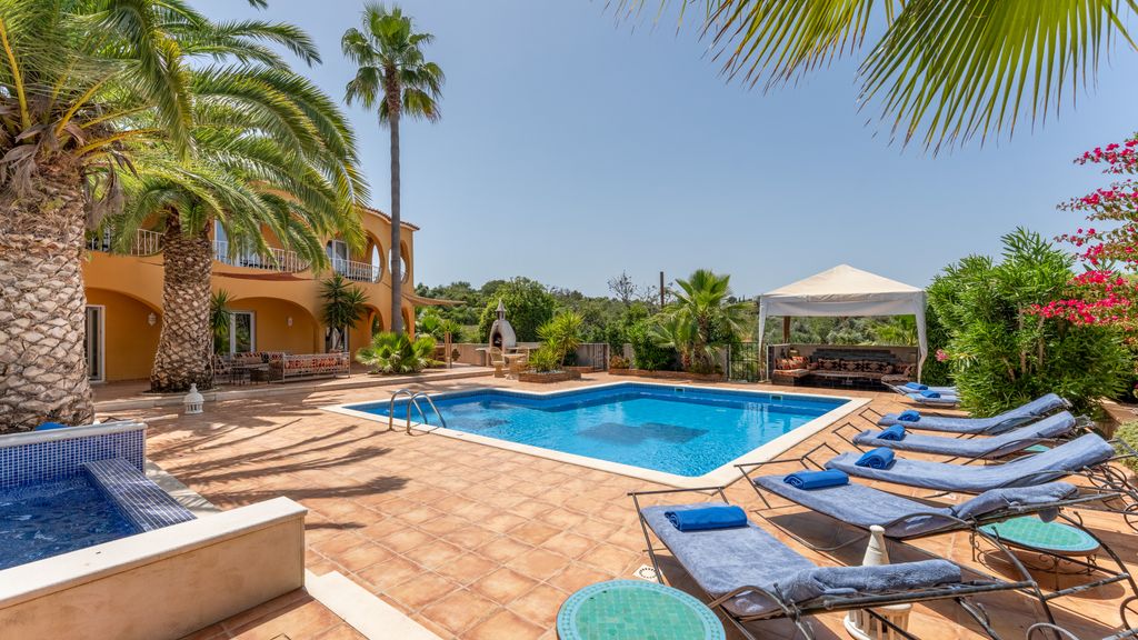 Villa Camaleão