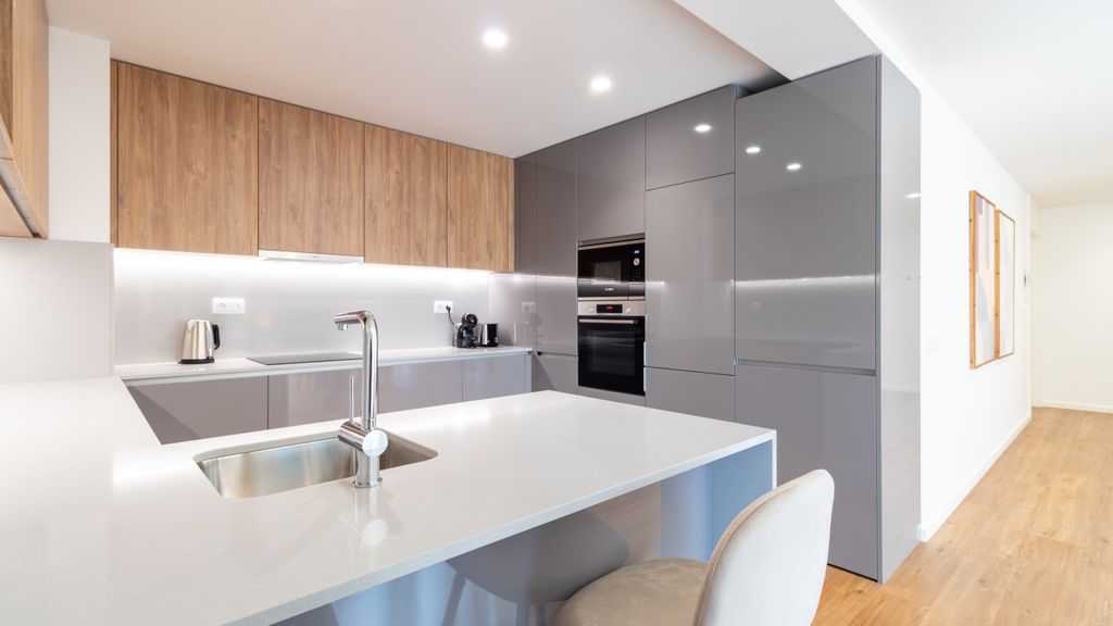 Polacos Residence | 2BR | Apt K by LovelyStay