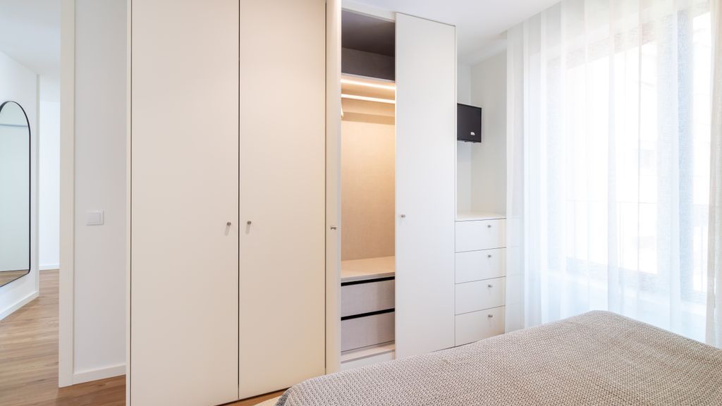 Polacos Residence | 2BR | Apt K by LovelyStay