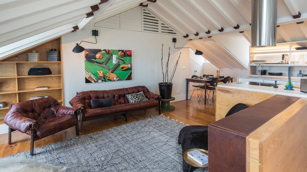 Stunning Penthouse w/ the best views by LovelyStay