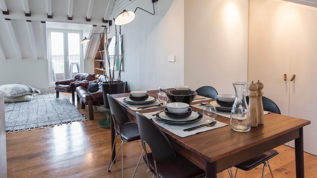 Stunning Penthouse w/ the best views by LovelyStay