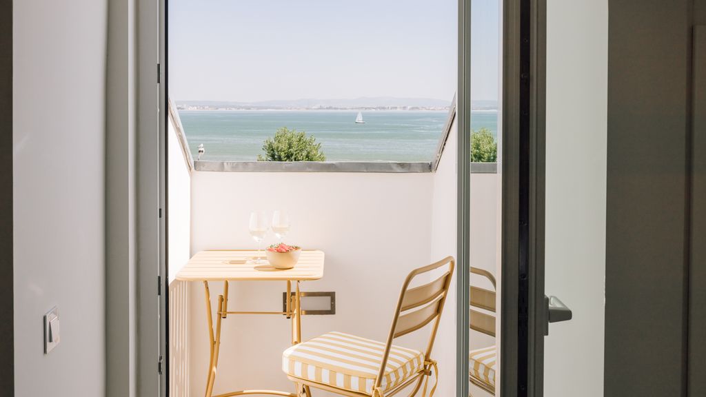 Ando Living - Tejo Palace