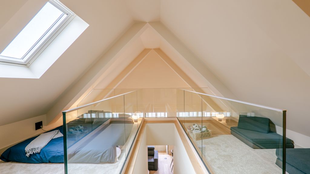 Catarina 392 | Duplex Wonder by LovelyStay