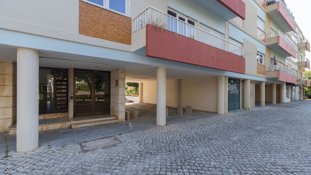 Stunning 3BDR Flat w/ Balcony & AC by LovelyStay