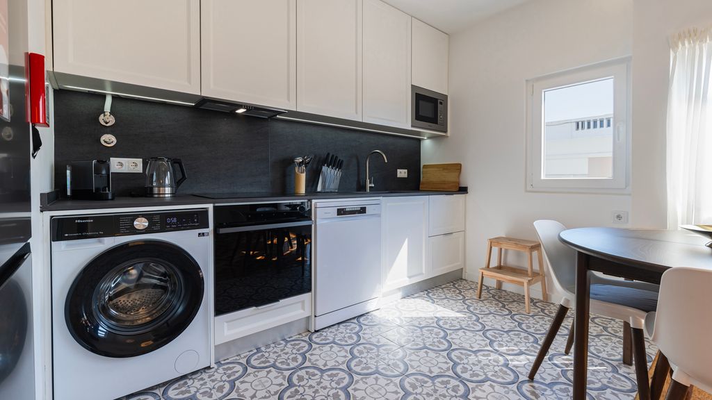 Stunning 3BDR Flat w/ Balcony & AC by LovelyStay