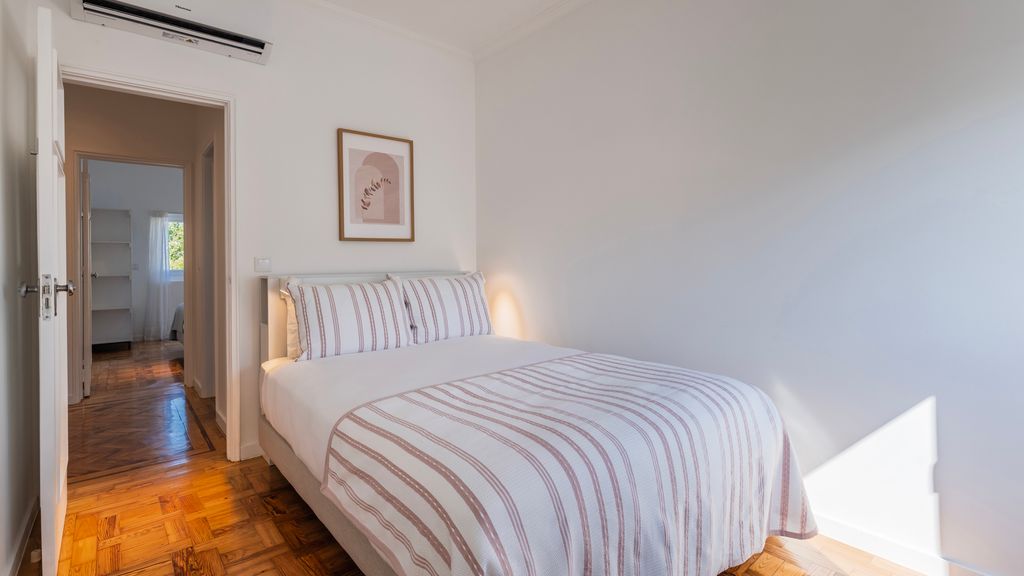Stunning 3BDR Flat w/ Balcony & AC by LovelyStay
