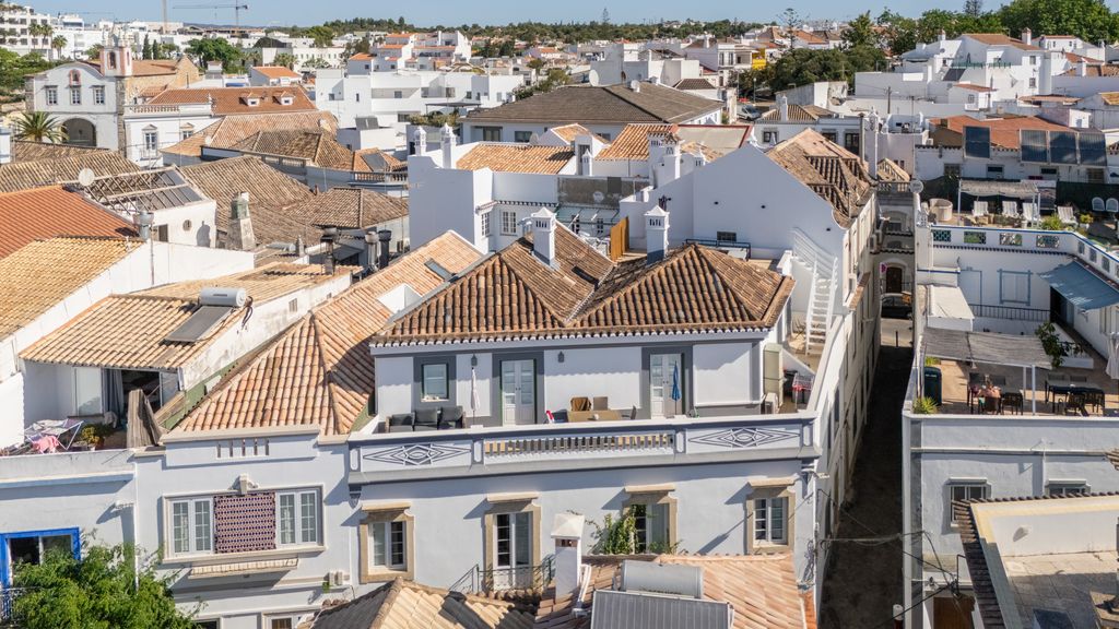 T1 Tavira