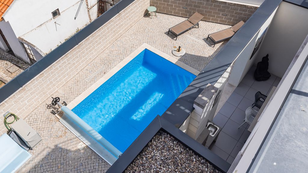 Outstanding Villa with Private Pool by LovelyStay