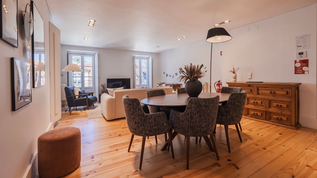 Chiado Terrace & Castle View 2BR by LovelyStay