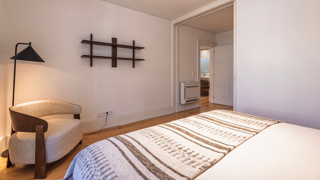 Chiado Terrace & Castle View 2BR by LovelyStay