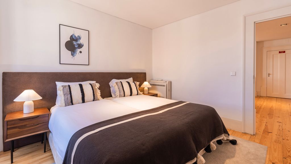 Chiado Terrace & Castle View 2BR by LovelyStay