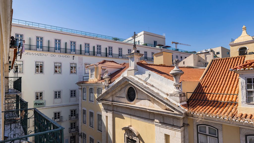 Chiado Terrace & Castle View 2BR by LovelyStay