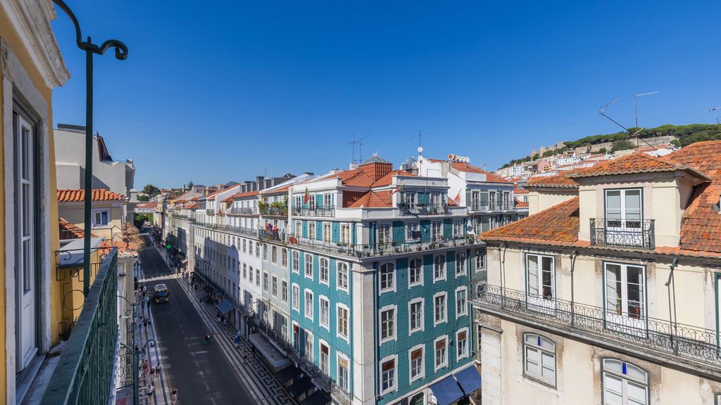 Chiado Terrace & Castle View 2BR by LovelyStay