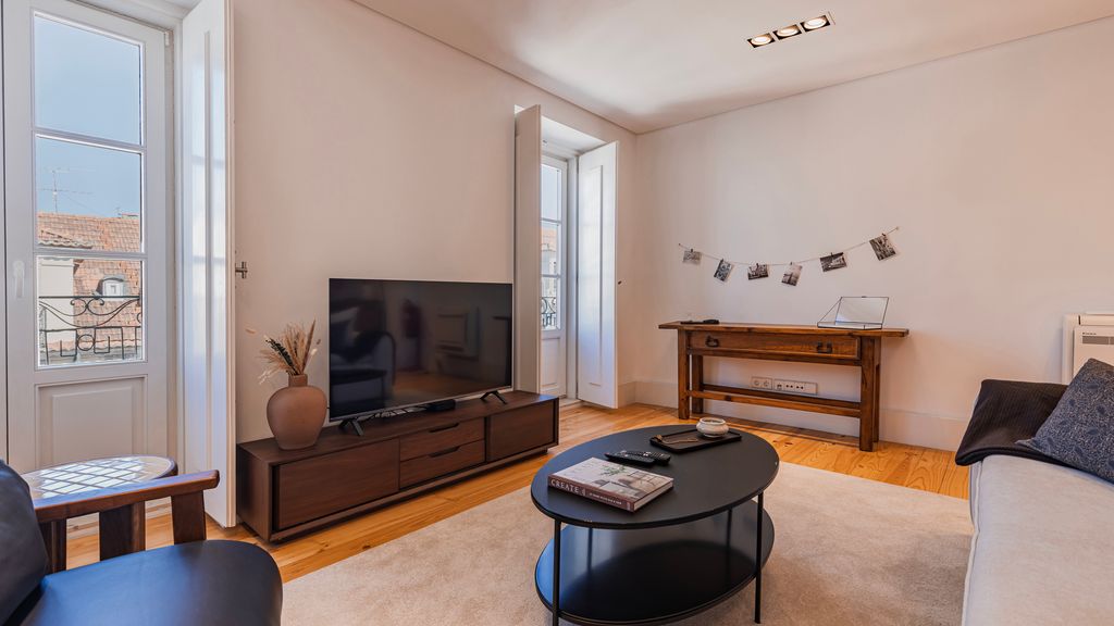 Chiado Terrace & Castle View 2BR by LovelyStay