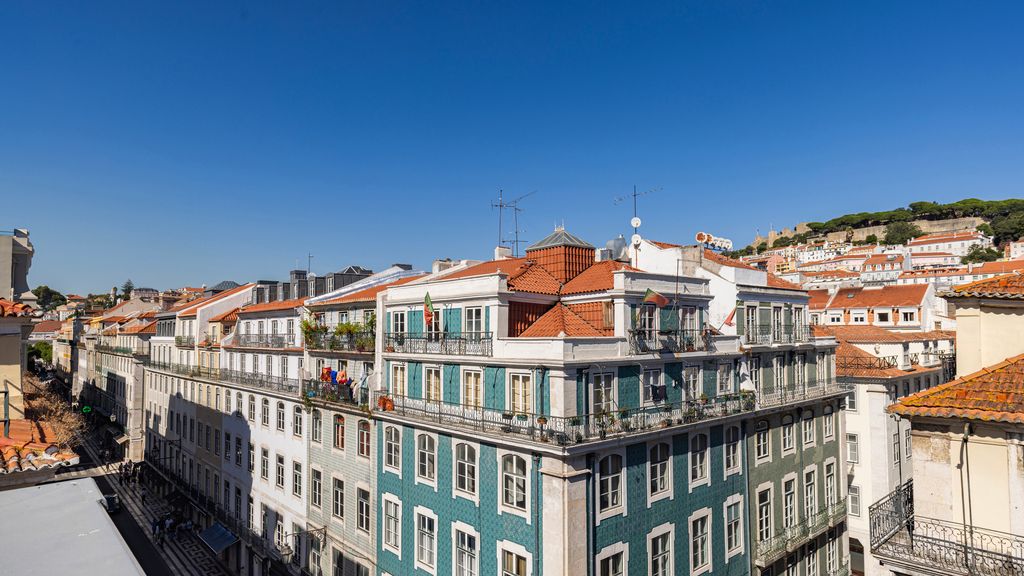 Chiado Terrace & Castle View 2BR by LovelyStay
