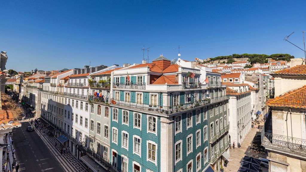 Chiado Terrace & Castle View 2BR by LovelyStay