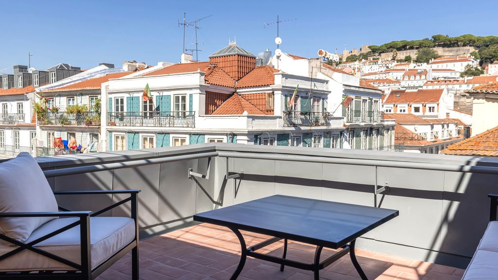 Chiado Terrace & Castle View 2BR by LovelyStay