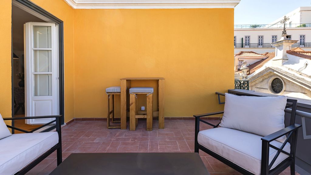 Chiado Terrace & Castle View 2BR by LovelyStay