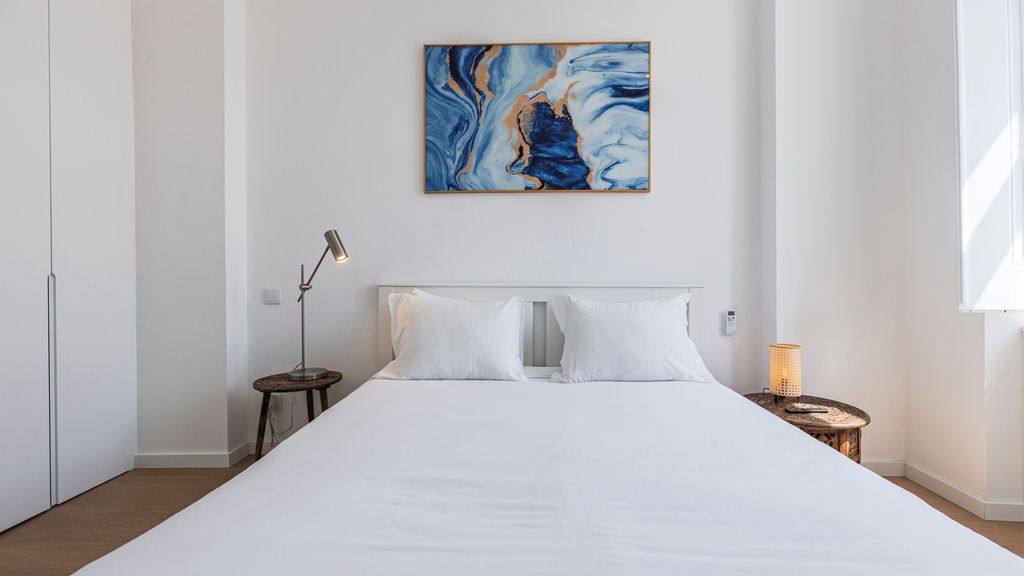 City Center 1-Bedroom Apartment by LovelyStay