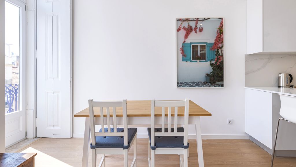 City Center 1-Bedroom Apartment by LovelyStay